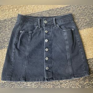 American Eagle Faded Black Denim Skirt Size 00